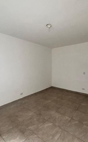 Casa para alugar com 125m², 3 quartos e 2 vagasQuarto 