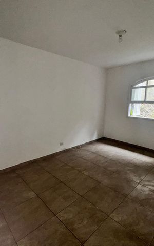 Casa para alugar com 125m², 3 quartos e 2 vagasQuarto 3