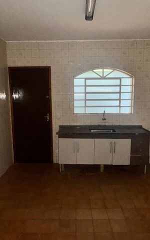 Casa para alugar com 125m², 3 quartos e 2 vagasCozinha