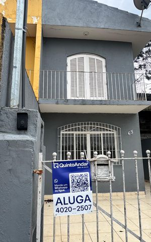 Casa para alugar com 125m², 3 quartos e 2 vagasFachada