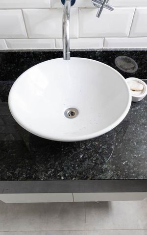 Studio à venda com 40m², 1 quarto e sem vaga Studio à venda com 40m², 1 quarto e sem vagaBanheiro