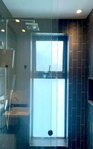 Apartamento para alugar com 80m², 2 quartos e 1 vaga Apartamento para alugar com 80m², 2 quartos e 1 vagaBanheiro da Suíte