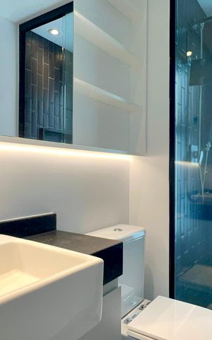 Apartamento para alugar com 80m², 2 quartos e 1 vaga Apartamento para alugar com 80m², 2 quartos e 1 vagaBanheiro da Suíte