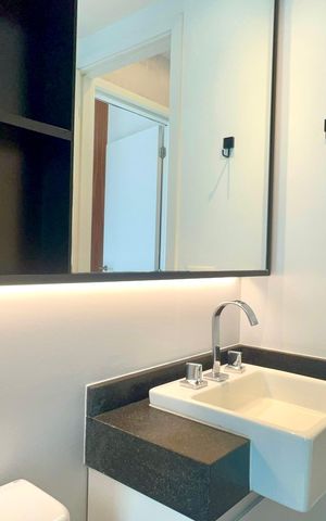 Apartamento para alugar com 80m², 2 quartos e 1 vaga Apartamento para alugar com 80m², 2 quartos e 1 vagaBanheiro