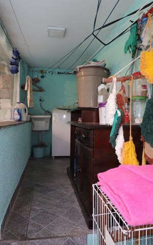 Casa à venda com 175m², 3 quartos e 1 vagaÁrea de Serviço