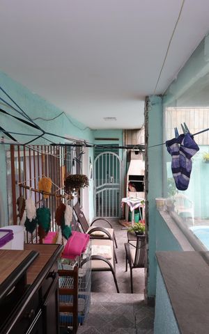 Casa à venda com 175m², 3 quartos e 1 vagaÁrea de Serviço