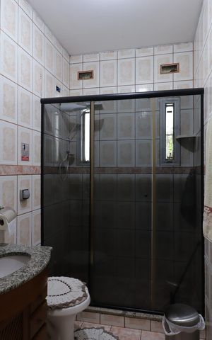 Casa à venda com 175m², 3 quartos e 1 vagaBanheiro Social