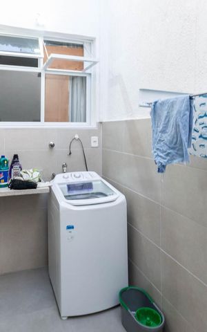 Casa à venda com 200m², 4 quartos e 2 vagasÁrea de Serviço