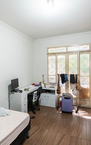 Casa à venda com 200m², 4 quartos e 2 vagasQuarto 4