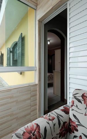 Casa à venda com 140m², 3 quartos e 2 vagasVaranda da Suíte