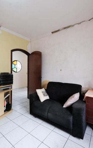Casa à venda com 140m², 3 quartos e 2 vagasQuarto