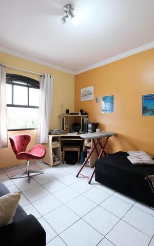 Casa à venda com 140m², 3 quartos e 2 vagasQuarto