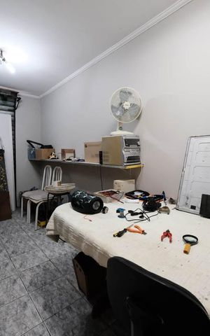 Casa à venda com 140m², 3 quartos e 2 vagasGaragem