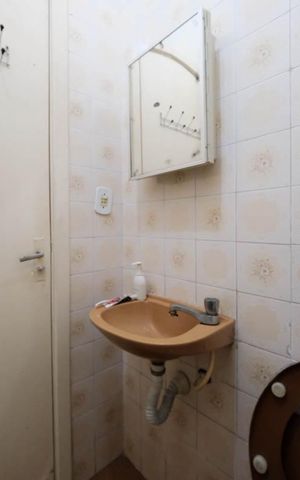 Casa à venda com 140m², 3 quartos e 2 vagasBanheiro 2