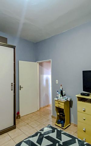 Casa à venda com 154m², 4 quartos e sem vagaQuarto 1