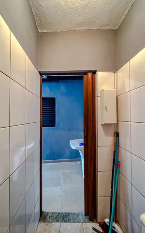 Casa à venda com 154m², 4 quartos e sem vagaCasa 2 - Banheiro de serviço