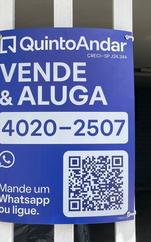 Casa à venda com 250m², 2 quartos e 2 vagas Casa à venda com 250m², 2 quartos e 2 vagasPlaca