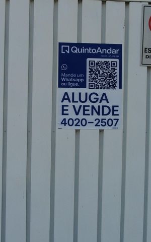 Casa à venda com 140m², 2 quartos e 2 vagasPlaquinha