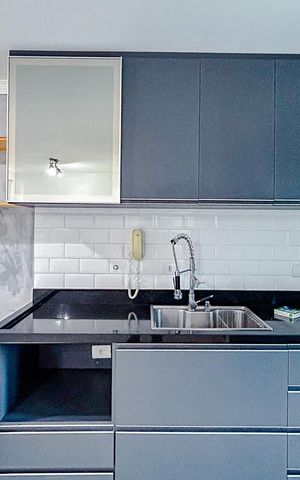 Apartamento à venda com 35m², 1 quarto e sem vagaCozinha - Armários