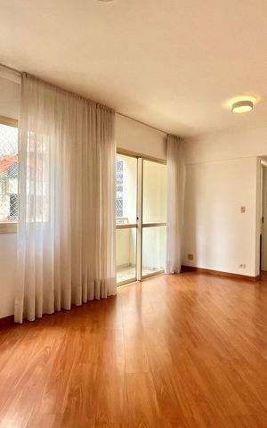 Apartamento para alugar com 70m², 2 quartos e 1 vaga Apartamento para alugar com 70m², 2 quartos e 1 vagaSala