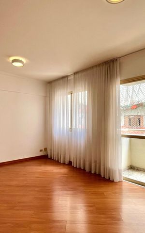 Apartamento para alugar com 70m², 2 quartos e 1 vaga Apartamento para alugar com 70m², 2 quartos e 1 vagaSala