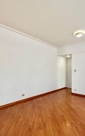 Apartamento para alugar com 70m², 2 quartos e 1 vaga Apartamento para alugar com 70m², 2 quartos e 1 vagaSala