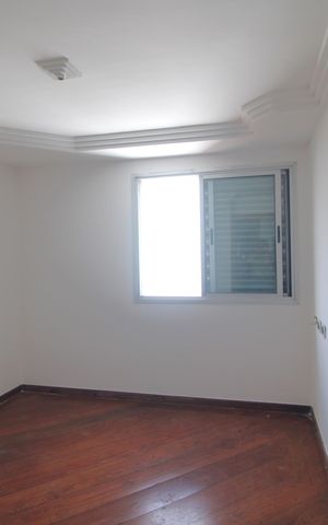 Apartamento à venda com 182m², 3 quartos e 3 vagasSuíte 1