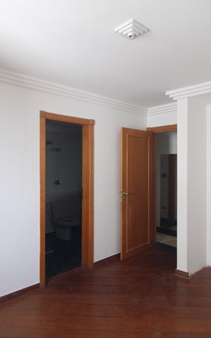 Apartamento à venda com 182m², 3 quartos e 3 vagasSuíte 1