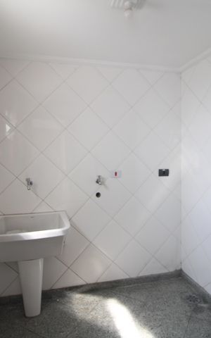 Apartamento à venda com 182m², 3 quartos e 3 vagasLavanderia