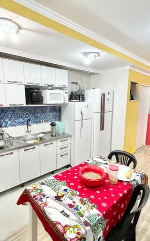 Casa à venda com 750m², 8 quartos e sem vagaCasa 2- Sala/cozinha