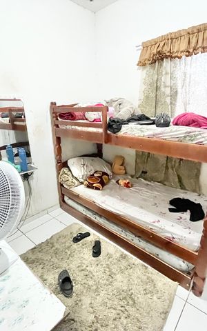 Casa à venda com 750m², 8 quartos e sem vagaCasa 1 - Quarto