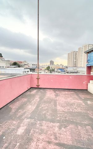 Casa à venda com 750m², 8 quartos e sem vagaCasa 1 - Varanda