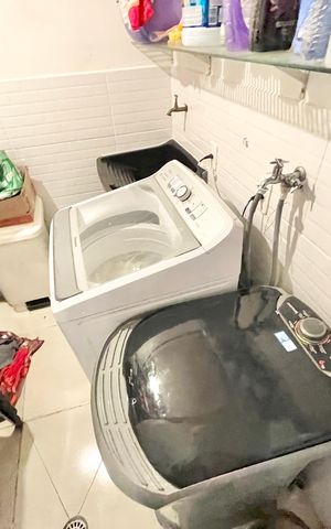 Casa à venda com 750m², 8 quartos e sem vagaCasa 2 - Área de Serviço 