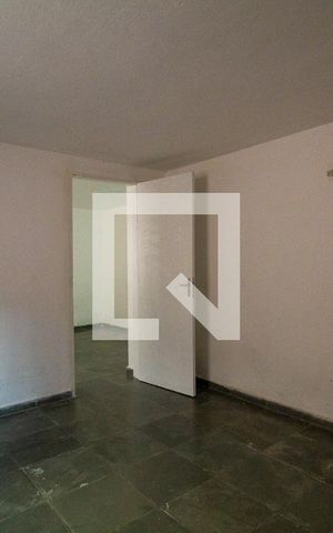 Casa à venda com 170m², 4 quartos e 2 vagas