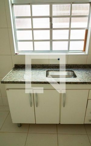 Casa à venda com 170m², 4 quartos e 2 vagas