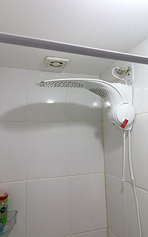 Apartamento à venda com 51m², 2 quartos e 1 vagaBanheiro Social
