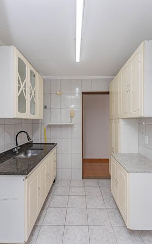 Apartamento à venda com 86m², 2 quartos e 1 vagaCozinha