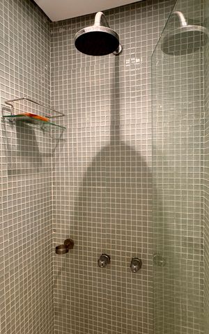 Apartamento para alugar com 80m², 2 quartos e sem vaga Apartamento para alugar com 80m², 2 quartos e sem vagaBanheiro social