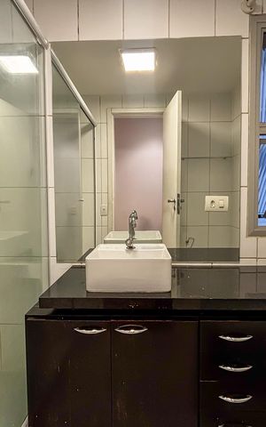 Apartamento para alugar com 106m², 3 quartos e 1 vaga Apartamento para alugar com 106m², 3 quartos e 1 vagaBanheiro social