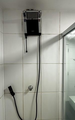 Apartamento para alugar com 106m², 3 quartos e 1 vaga Apartamento para alugar com 106m², 3 quartos e 1 vagaBanheiro da suíte