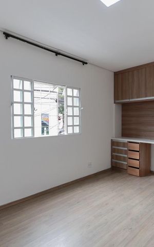 Casa para alugar com 40m², 2 quartos e sem vaga Casa para alugar com 40m², 2 quartos e sem vagaQuarto