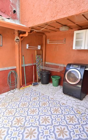 Casa para alugar com 70m², 2 quartos e 1 vaga Casa para alugar com 70m², 2 quartos e 1 vagaÁrea de Serviço