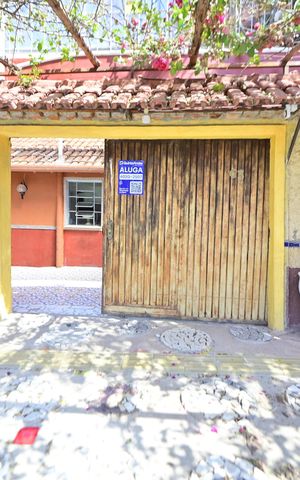 Casa para alugar com 70m², 2 quartos e 1 vaga Casa para alugar com 70m², 2 quartos e 1 vagaFachada