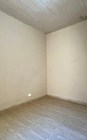 Casa à venda com 102m², 2 quartos e 1 vagaQuarto 1 Casa 2