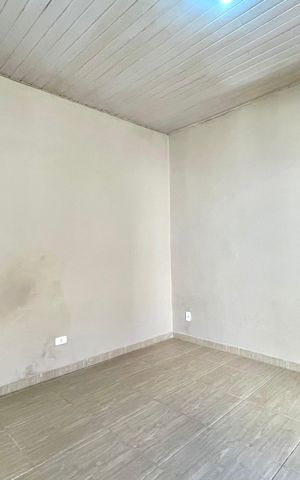 Casa à venda com 102m², 2 quartos e 1 vagaSala Casa 2