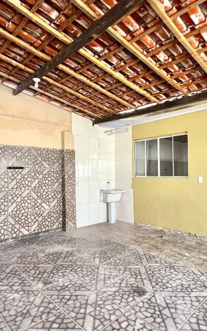 Casa à venda com 102m², 2 quartos e 1 vagaQuintal Casa 1