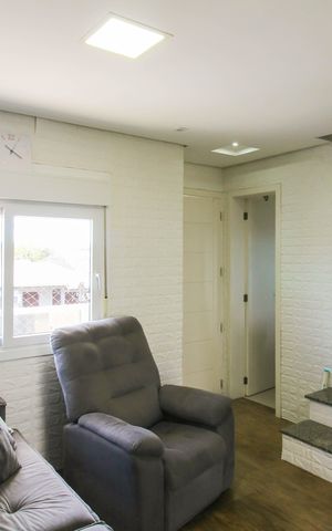 Casa à venda com 192m², 3 quartos e 3 vagas Casa à venda com 192m², 3 quartos e 3 vagasSala