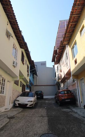 Casa de condomínio à venda com 110m², 2 quartos e 1 vagaÁrea comum