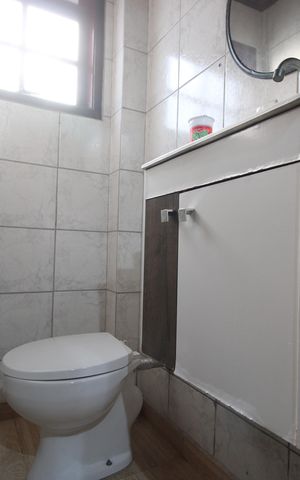 Casa de condomínio à venda com 110m², 2 quartos e 1 vagaLavabo