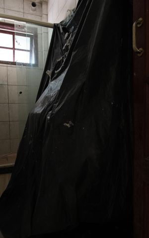Casa de condomínio à venda com 110m², 2 quartos e 1 vagaBanheiro